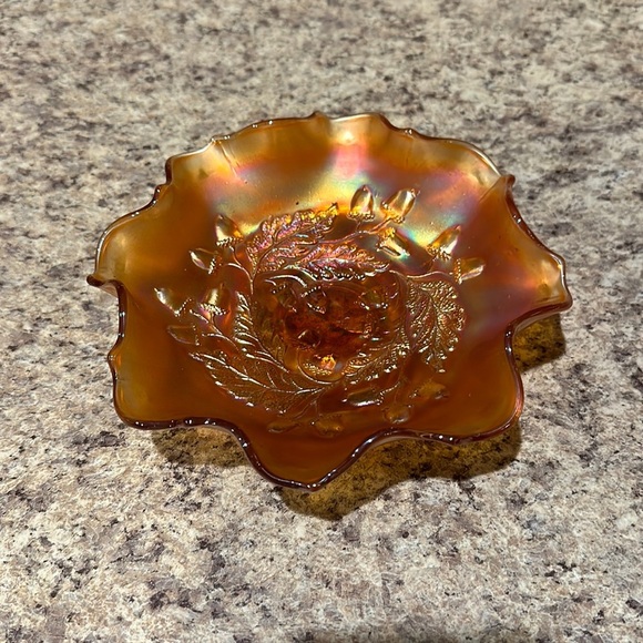 Orange glass keybowl - Picture 1 of 3